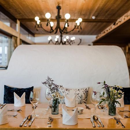 Das Naturhotel Die Eng Hinterriss Bagian luar foto