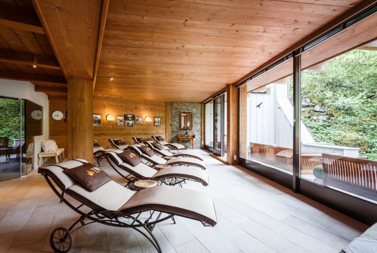 Das Naturhotel Die Eng Hinterriss Bagian luar foto