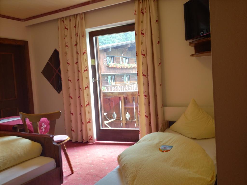 Das Naturhotel Die Eng Hinterriss Ruang foto