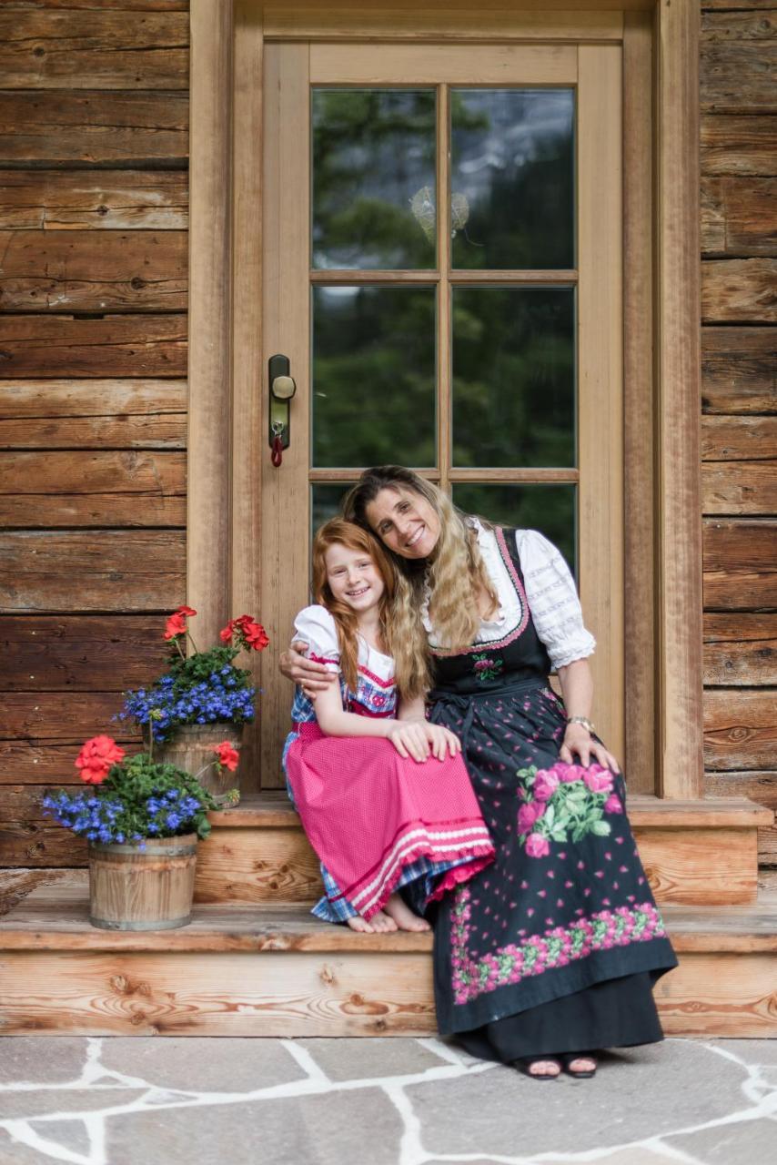 Das Naturhotel Die Eng Hinterriss Bagian luar foto